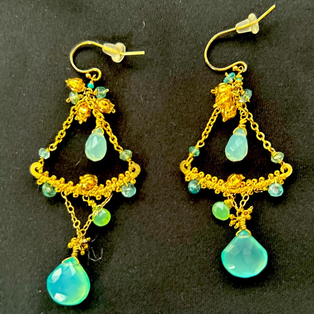 Chandelier earrings by Grazia